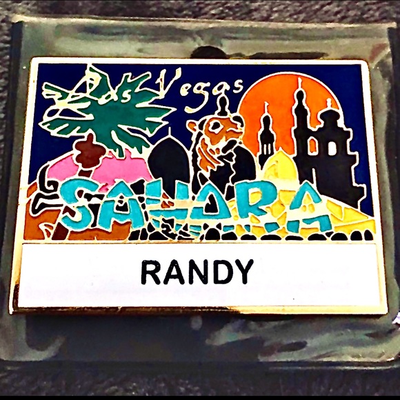 Sahara Casino Las Vegas Other - 2 EXTICT SAHARA CASINO Las Vegas Magnet Souvenirs